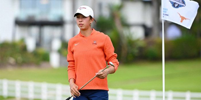 UVA women’s golfer during competition